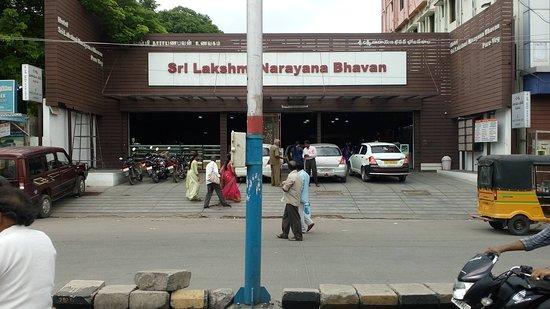 Lakshmi Narayana Bhavan